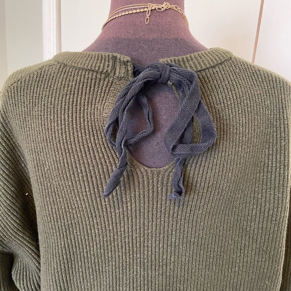 Zara Thick Knit Sweater - Picture 11 of 12